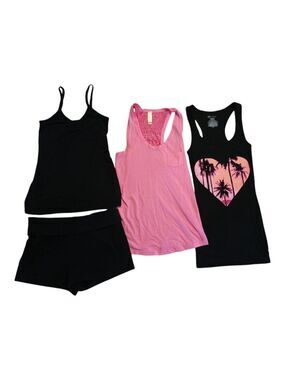 Trendy Junior Outfit Bundle: 3 Tops, 1 Short